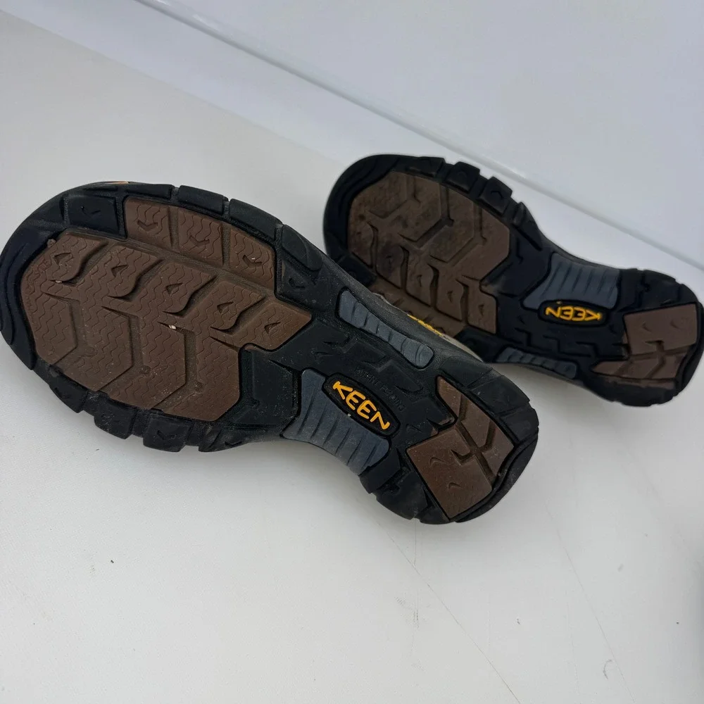 Keen Newport Men 7 Brown Leather Waterproof Hiking Sandals Outdoor Trail Shoes